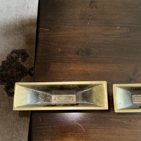 Rare Vintage Pair 2 Chinese Solid Brass Early 20th C. Chinese Vessels/Vase/Decor - Picture 6 of 8